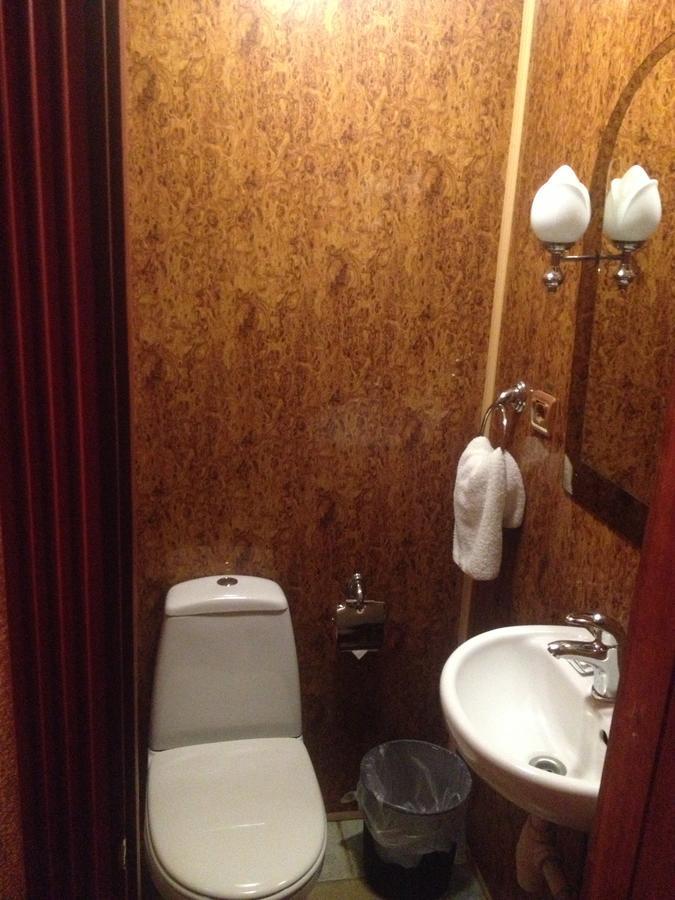 Bogdan Khmelnytskyi Hotel Киев Екстериор снимка
